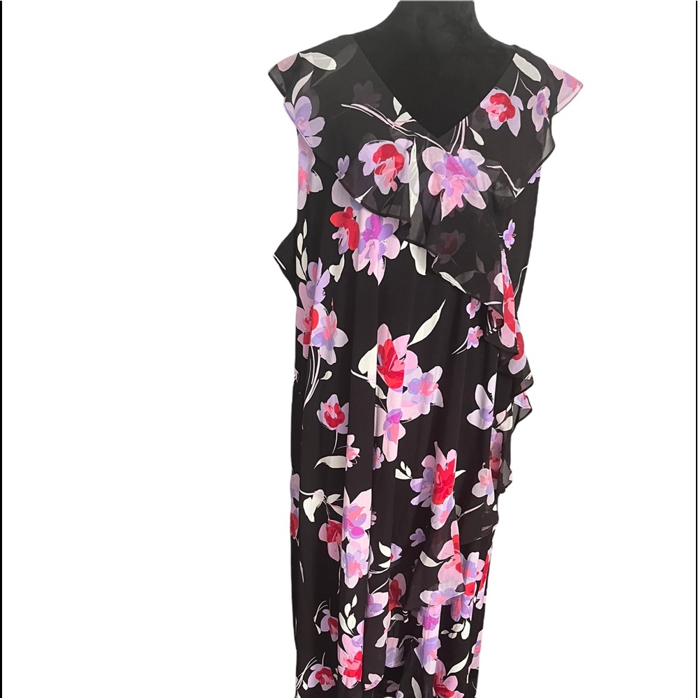 Calvin Klein nearly new dressy floral dress